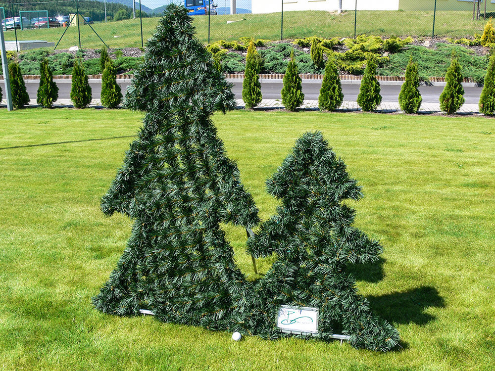 PVC stromky dekorace na golf